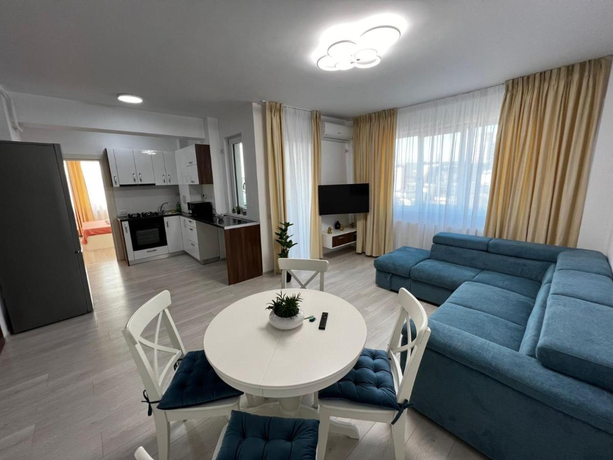 Cozy Accommodation Central City - Yaş Dış mekan fotoğraf