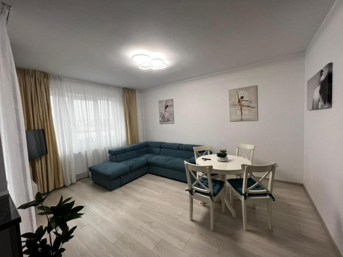 Cozy Accommodation Central City - Yaş Dış mekan fotoğraf