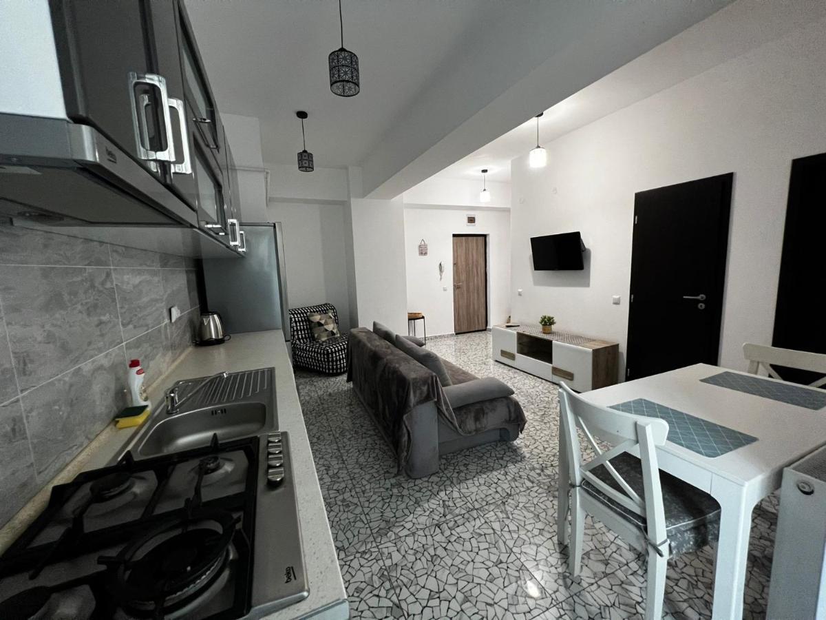 Cozy Accommodation Central City - Yaş Dış mekan fotoğraf