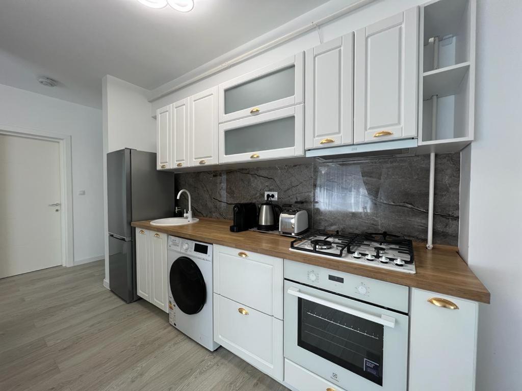 Cozy Accommodation Central City - Yaş Dış mekan fotoğraf