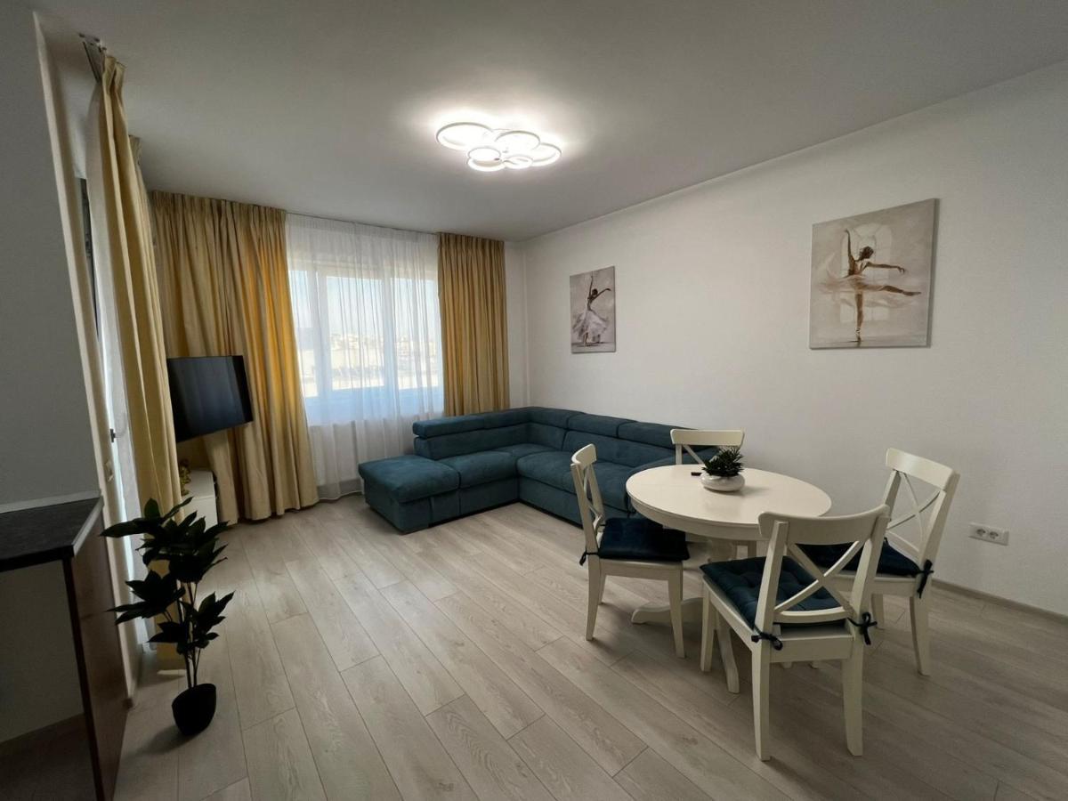 Cozy Accommodation Central City - Yaş Dış mekan fotoğraf