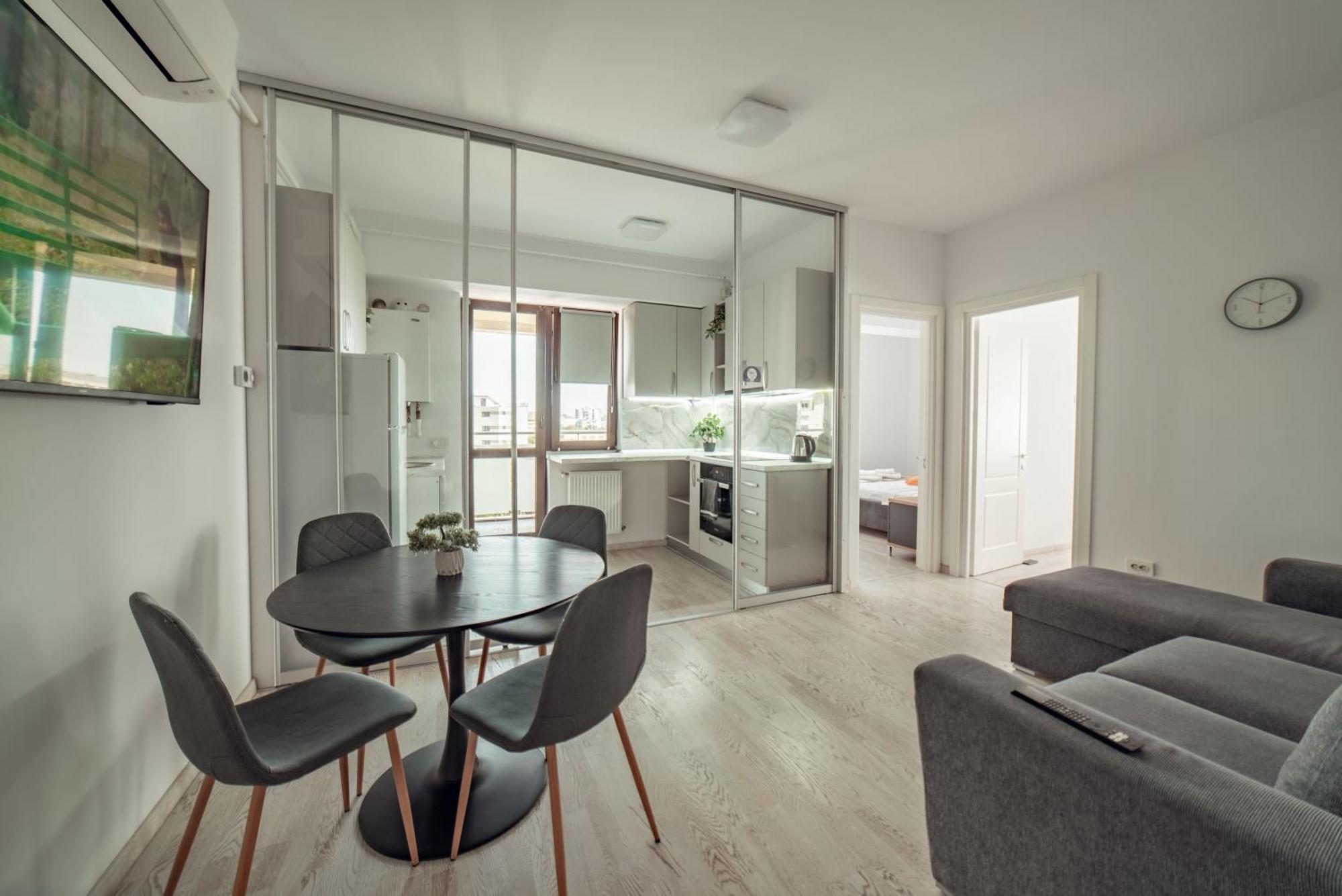 Cozy Accommodation Central City - Yaş Dış mekan fotoğraf